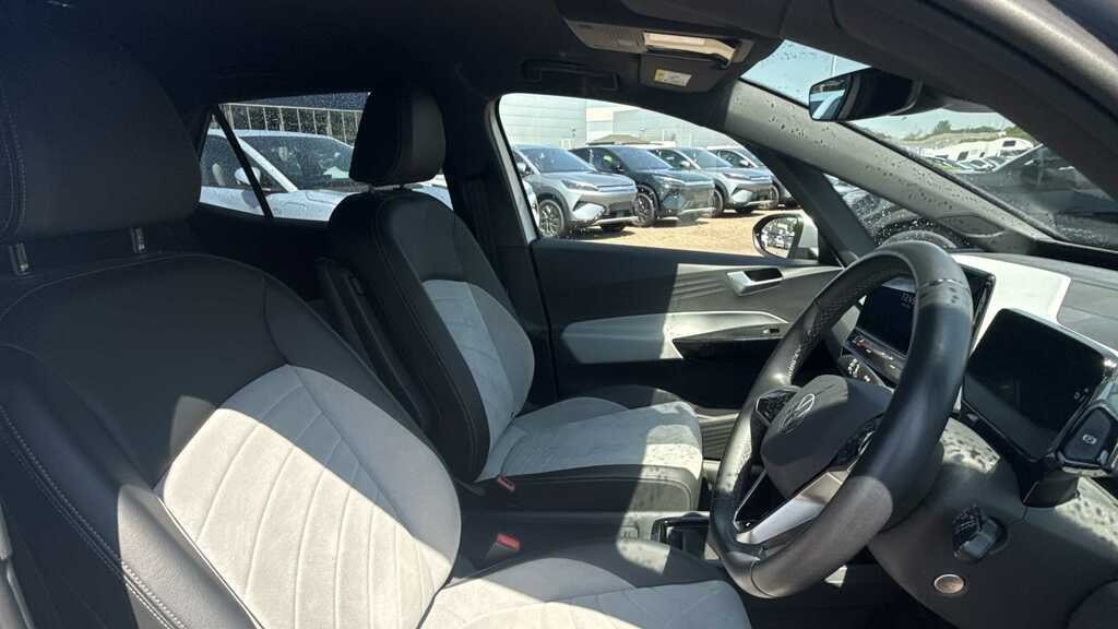 Volkswagen ID.3 150Kw Life Pro Performance 58Kwh 2023 Silver #4