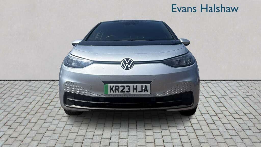Volkswagen ID.3 150Kw Life Pro Performance 58Kwh 2023 Silver #2