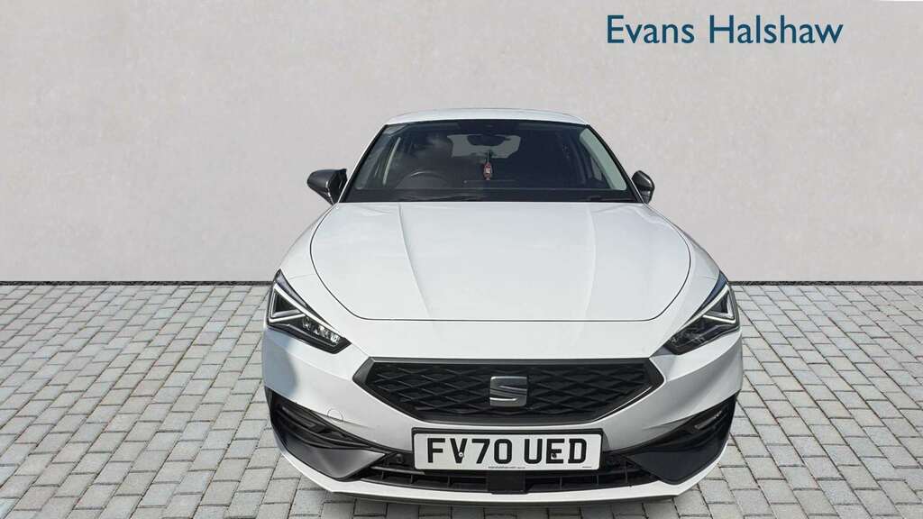 Seat Leon 1.5 Tsi Evo Fr 2021 FV70UED White #2