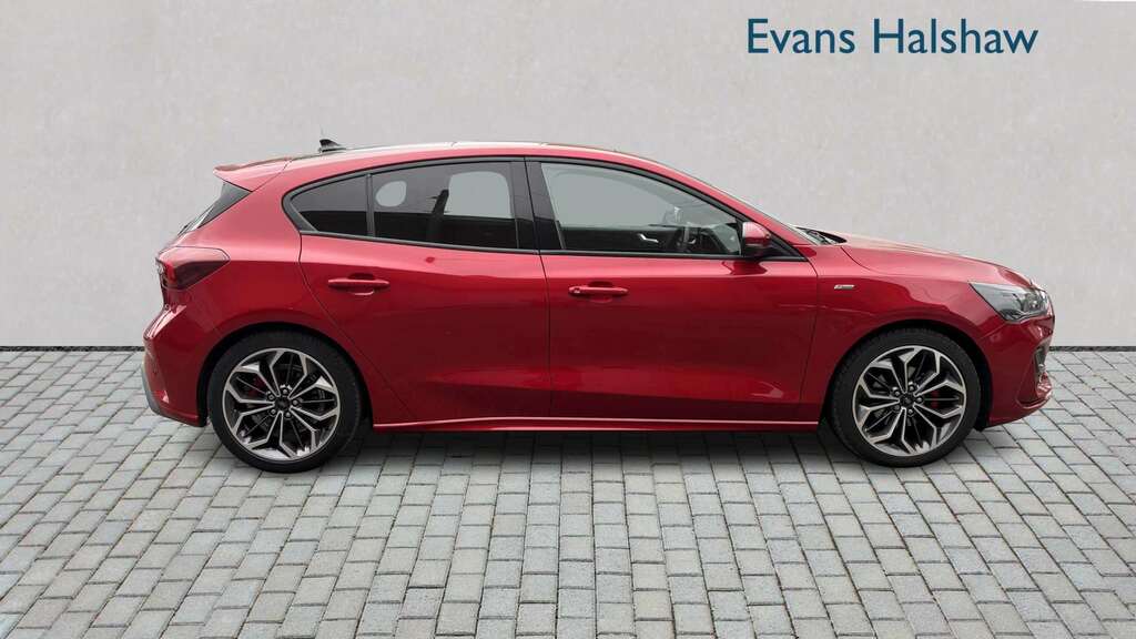 Ford Focus 1.0 Ecoboost Hybrid Mhev St-line X 2024 KP24NVX Red #2