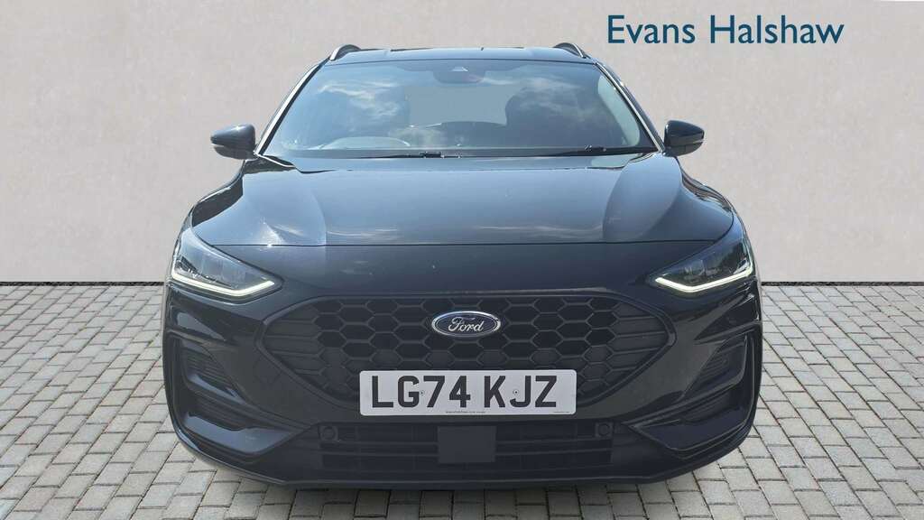 Ford Focus 1.0 Ecoboost Hybrid Mhev St-line 2024 LG74KJZ Black #3