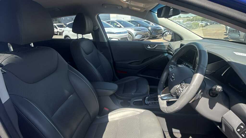 Hyundai Ioniq 1.6 Gdi Plug-in Hybrid Premium Se Dct 2021 Blue #2