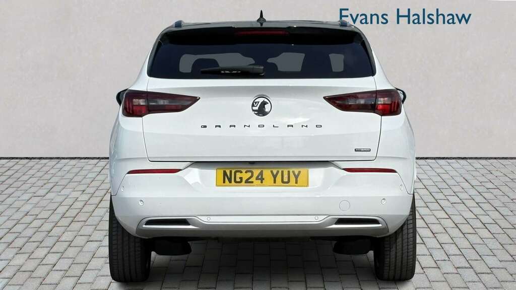 Vauxhall Grandland 1.2 Hybrid 136 Ultimate E-dct6 2024 White #6