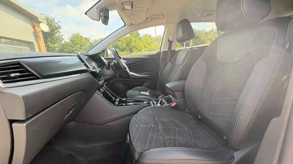 Vauxhall Grandland 1.2 Mhev Ultimate Suv Hybrid E-dct Euro Black #10