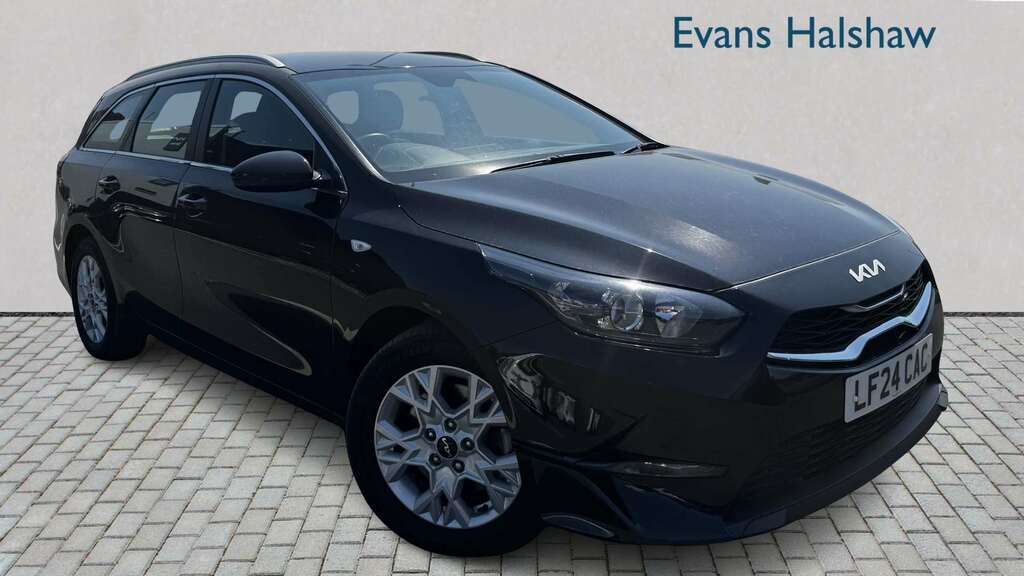 Kia Ceed 1.5T Gdi Isg 138 2 2024 Black #4