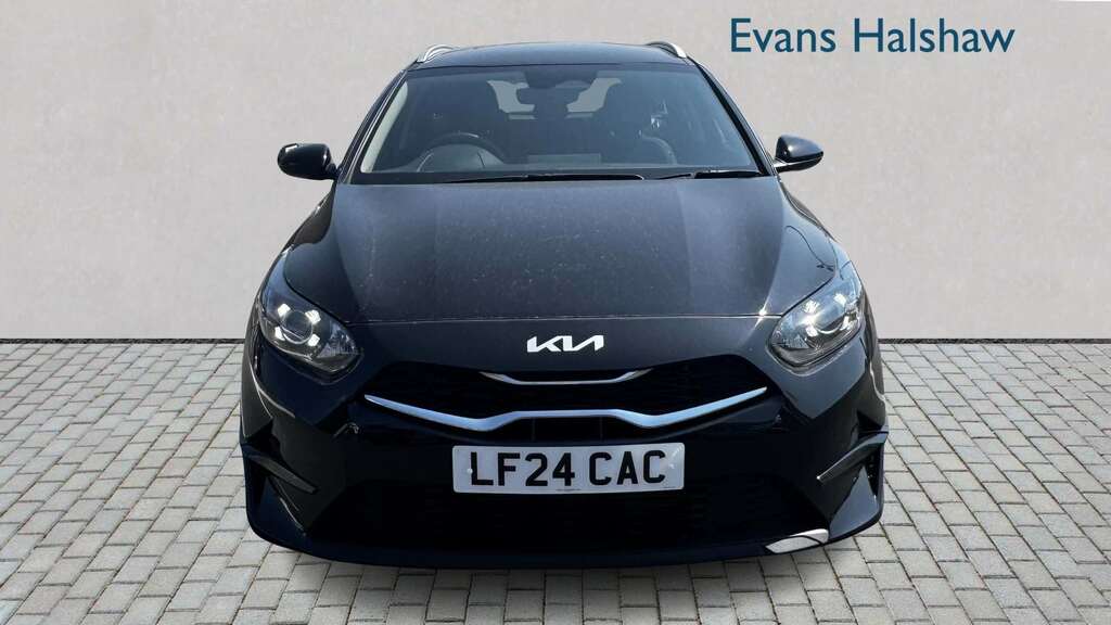 Kia Ceed 1.5T Gdi Isg 138 2 2024 Black #5