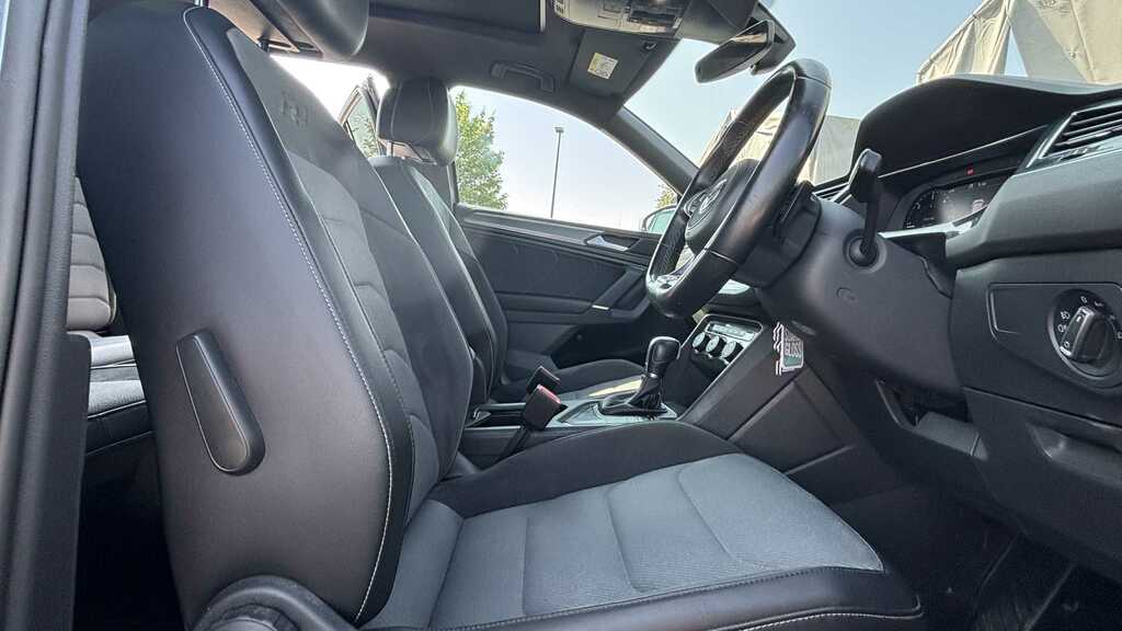 Volkswagen Tiguan Allspace Suv 2.0 Tdi R-line Dsg Euro 6 Ss 201968 Black #9