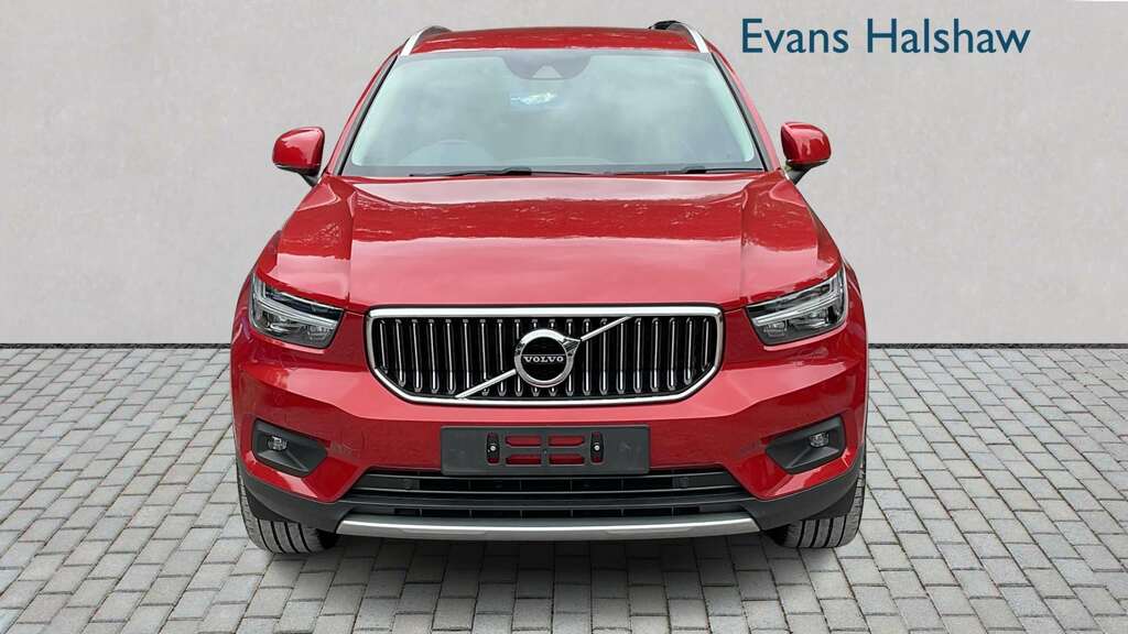 Volvo XC40 1.5 T3 163 Inscription Pro Geartronic 2020 Red