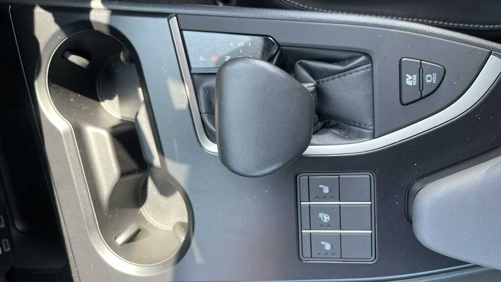 Lexus UX 2.0 250H F Sport Suv Hybrid E Cvt 184 White #16