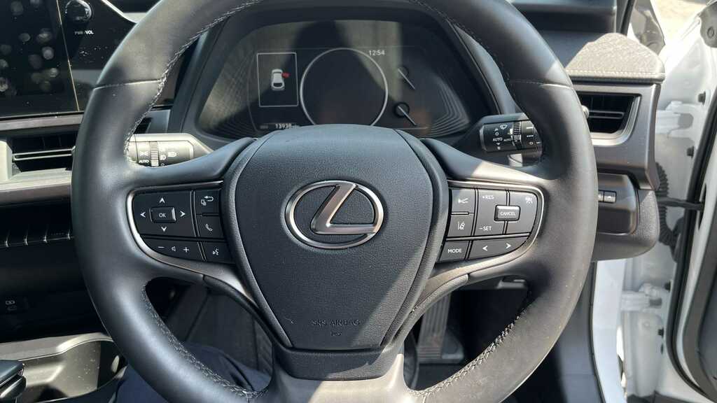 Lexus UX 2.0 250H F Sport Suv Hybrid E Cvt 184 White #11