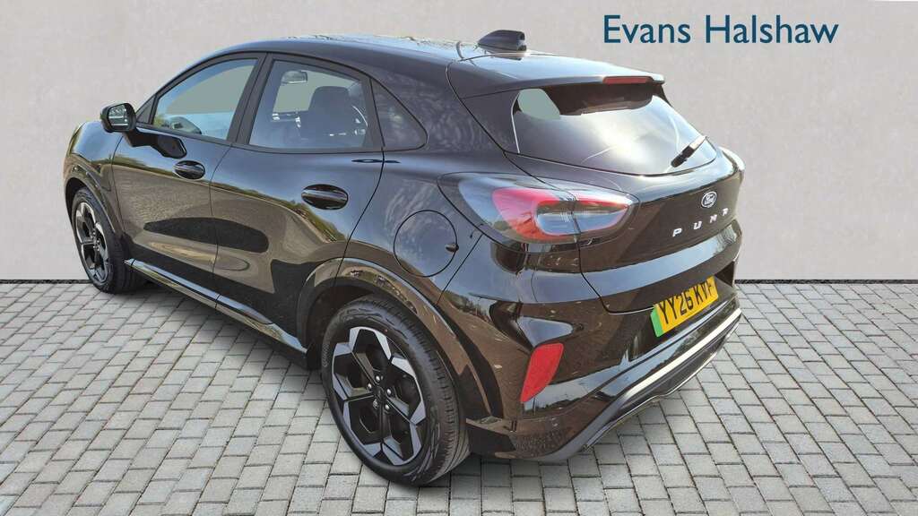 Ford Puma 123Kw Premium 43Kwh 2026 YY26KVF Black #3