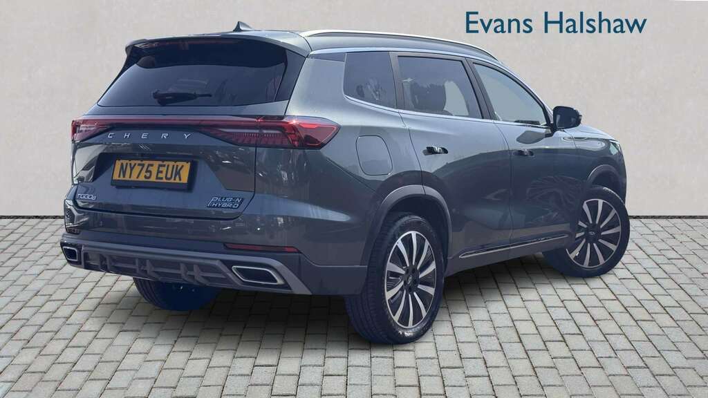 Chery Tiggo 8 1.5T Phev Summit Dht 2026 Grey