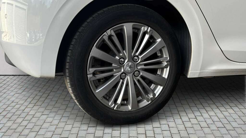 Peugeot 208 1.2 Puretech Signature Euro 6 Ss Grey #7