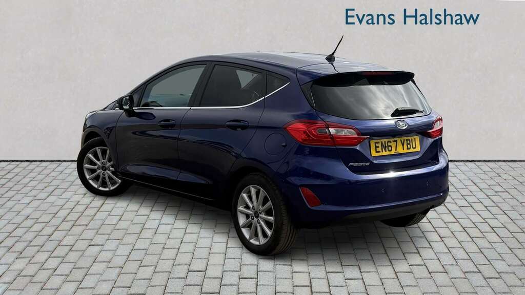 Ford Fiesta Ford Fiesta 1.1 Fiesta Zetec Blue #1