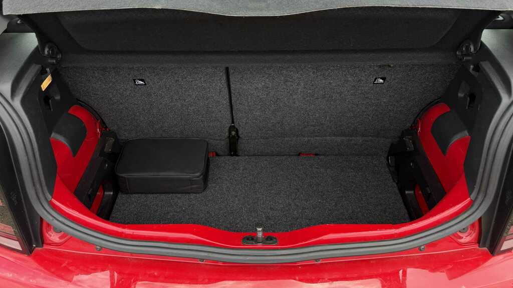 Volkswagen Up 1.0 Move Tech Edition Start Stop 2019 Red #5