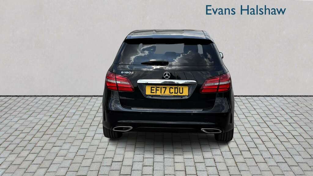 Mercedes-Benz B Class B180d Amg Line Premium 2017 Black #5