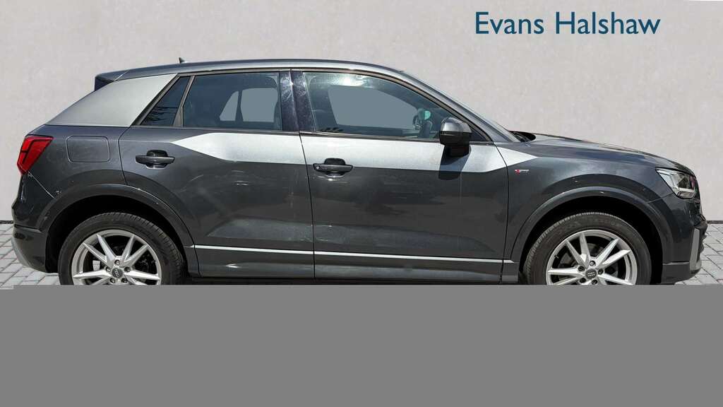 Audi Q2 1.4 Tfsi S Line 2018 DA18JWP Grey #4
