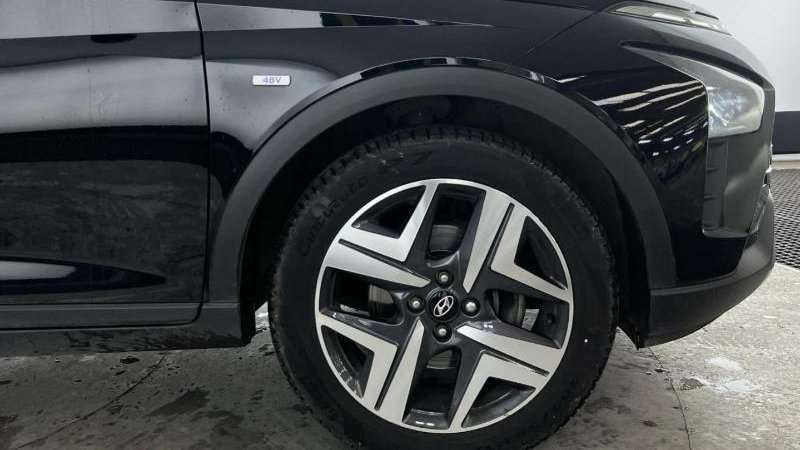 Hyundai Bayon 1.0 Tgdi 48V Mhev Premium 2023 Black #5
