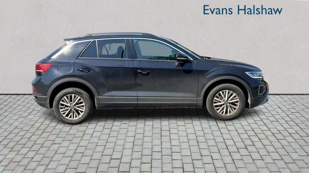 Volkswagen T-Roc 1.0 Tsi Life 2023 Black #4