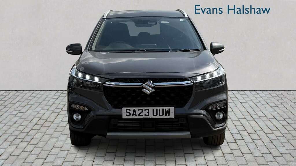 Suzuki S Cross 1.4 Boosterjet 48V Hybrid Motion 2023 Grey #2