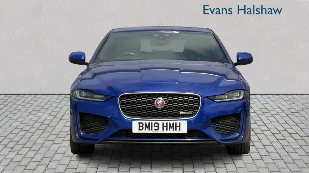 Jaguar XE 2.0D R-dynamic Se 2019 Blue #3