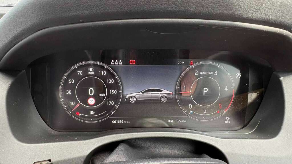 Jaguar XE 2.0I 300 Sport Saloon Awd Euro 6 White #8