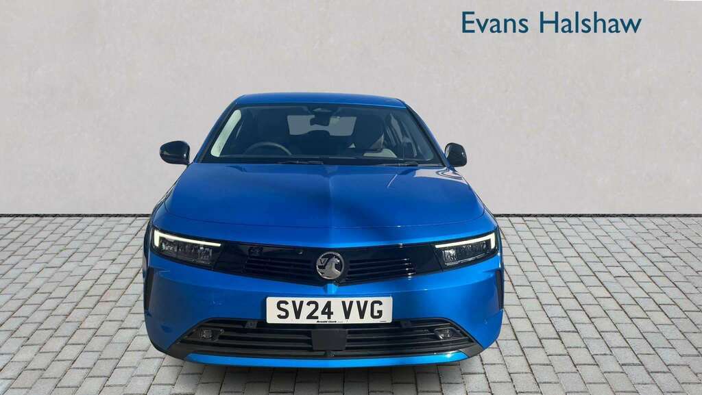 Vauxhall Astra 1.2 Turbo 130 Design 2024 Blue