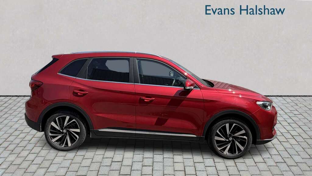 MG ZS 1.5 Hybrid Trophy 2025 Red #5
