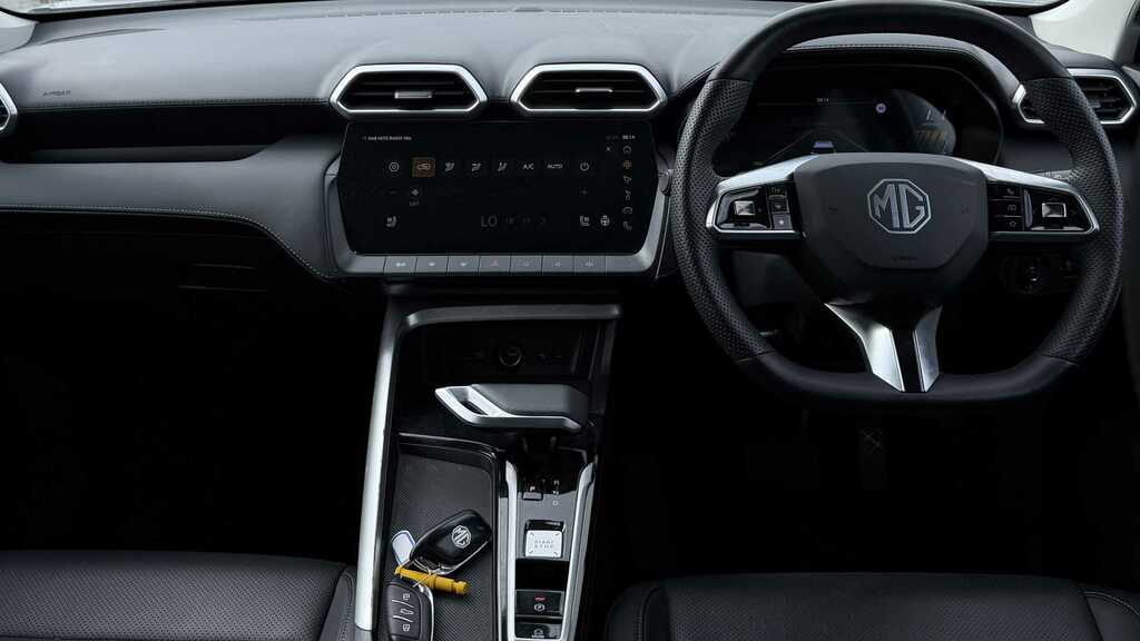 MG ZS 1.5 Hybrid Trophy Suv Hybrid Euro #8