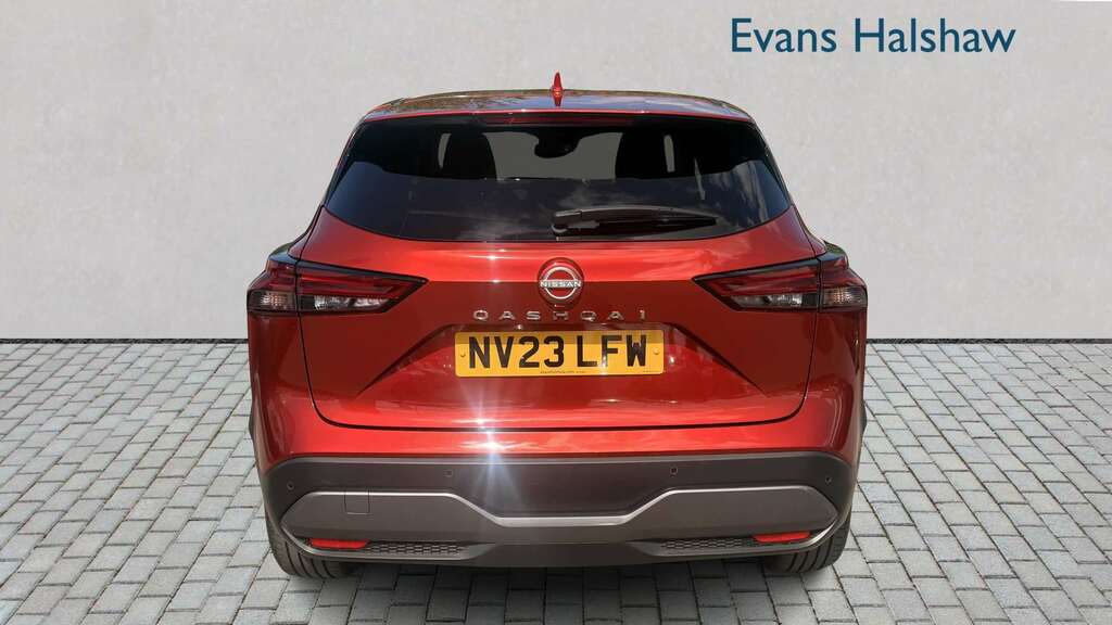 Nissan Qashqai 1.3 Dig-t Mh N-connecta 2023 NV23LFW Red #5