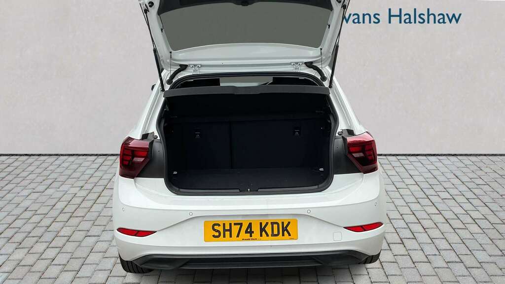 Volkswagen Polo 1.0 Tsi Match 2024 White #2