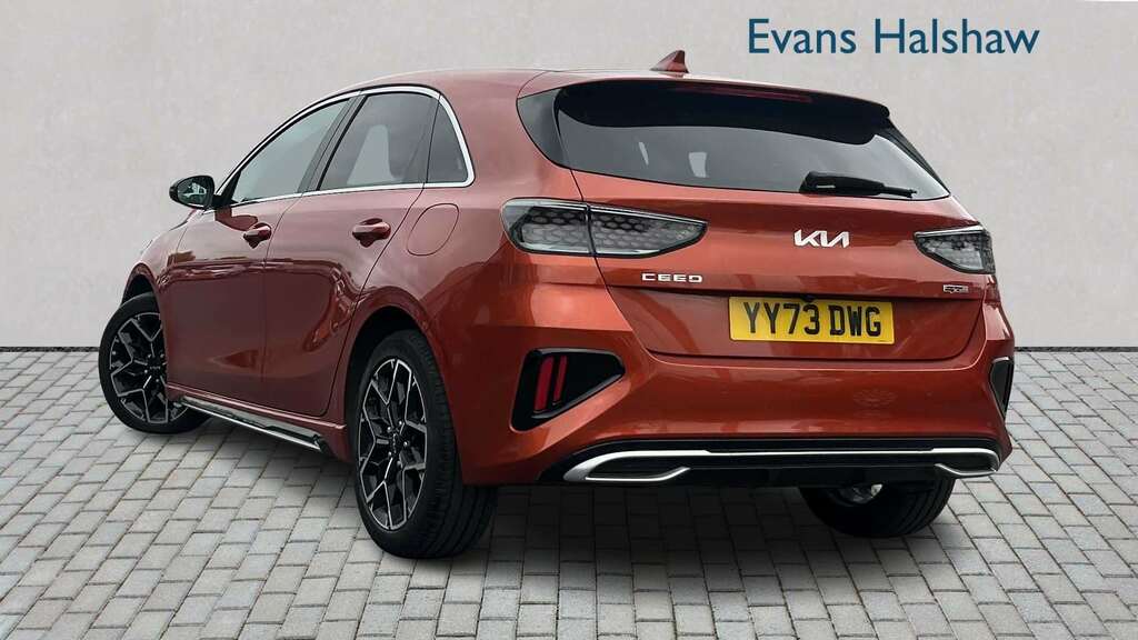 Kia Ceed 1.5T Gdi Isg Gt-line 2023 Orange