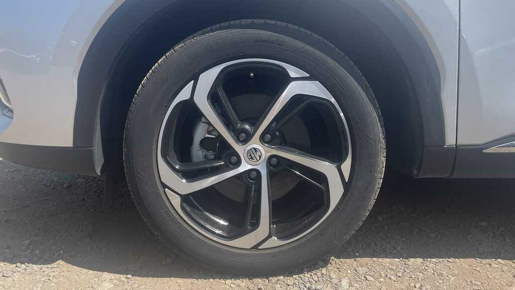MG HS 1.5 T-gdi Phev Trophy 2024 LD24WLK Silver #6