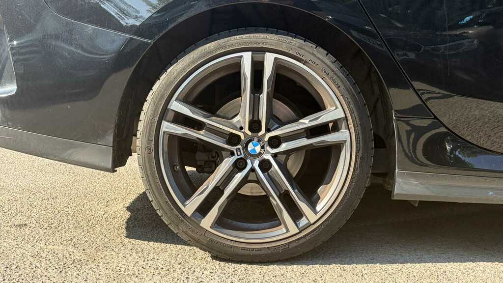 BMW 2 Series 1.5 218I M Sport Saloon Dct Euro 6 Ss Black #9