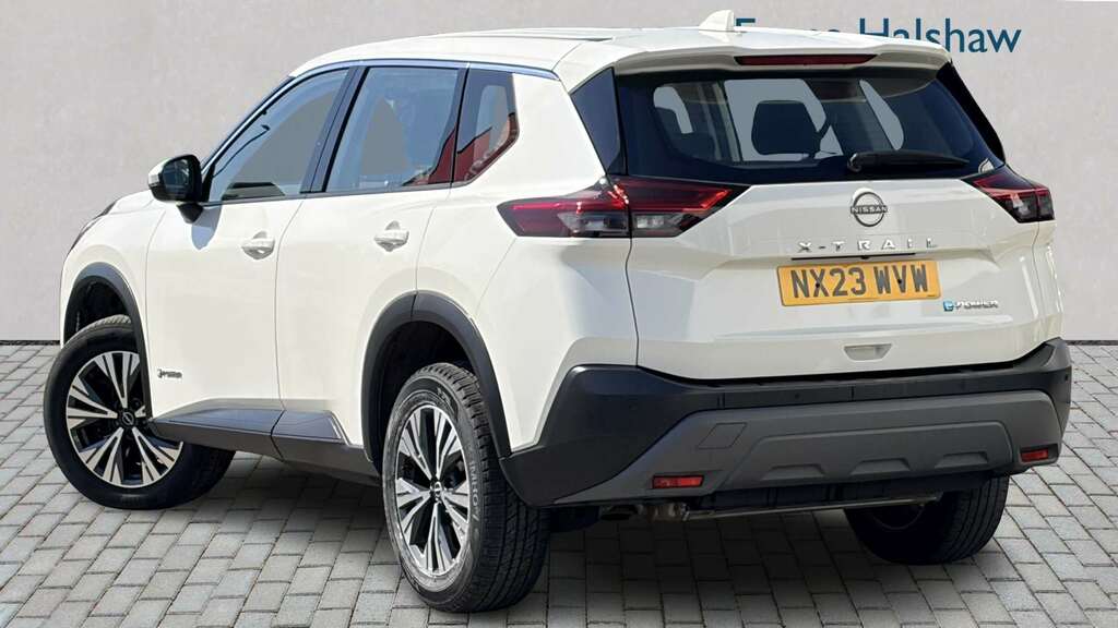Nissan X-Trail 1.5 E-power 204 Acenta Premium Xtronic 2023 White #2