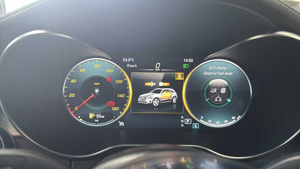 Mercedes-Benz GLC Class 300D 4Matic Amg Line Premium 9G-tronic 2022 KU22LNE Silver #4