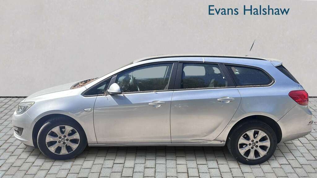 Vauxhall Astra 1.6I 16V Design 2015 Silver #3