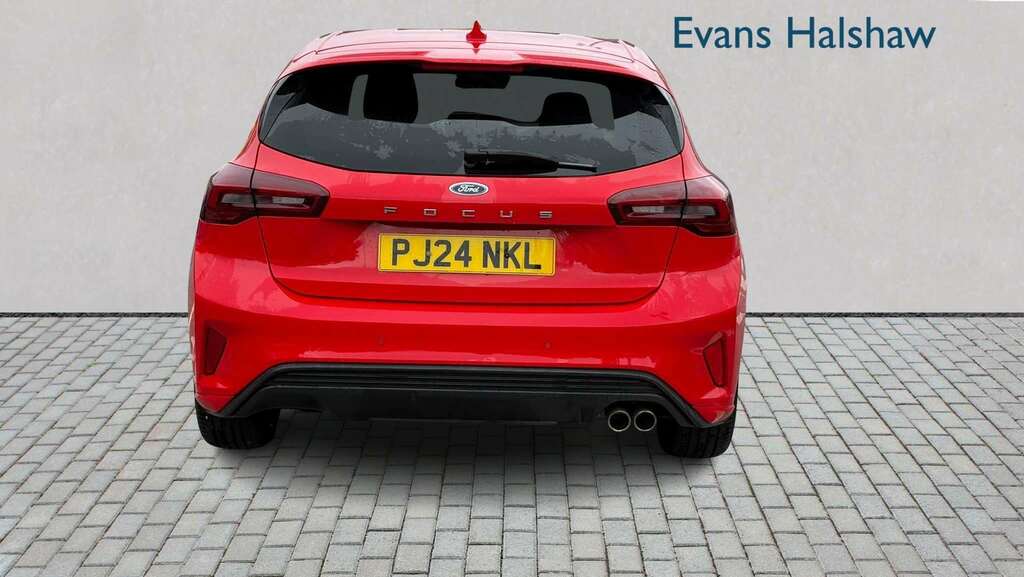 Ford Focus 1.0 Ecoboost Hybrid Mhev St-line 2024 PJ24NKL Red #5