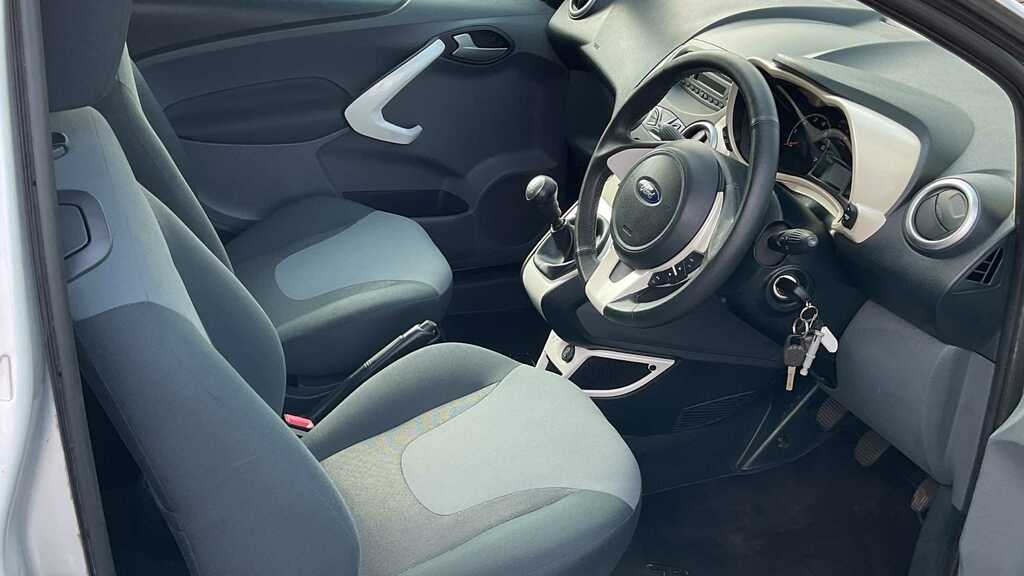 Ford KA 1.2 Zetec Start Stop 2013 Silver #4