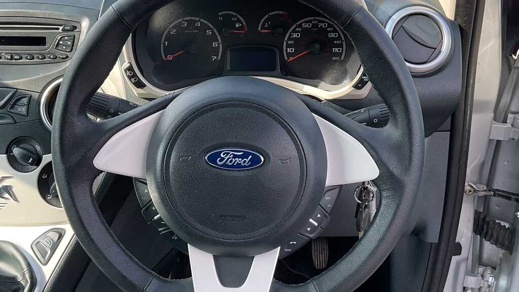 Ford KA 1.2 Zetec Start Stop 2013 Silver #5