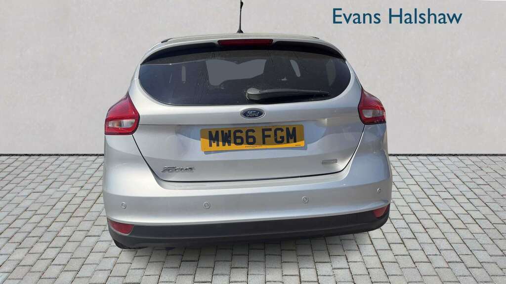 Ford Focus 1.0 Ecoboost 125 Titanium 2016 MW66FGM Silver #5