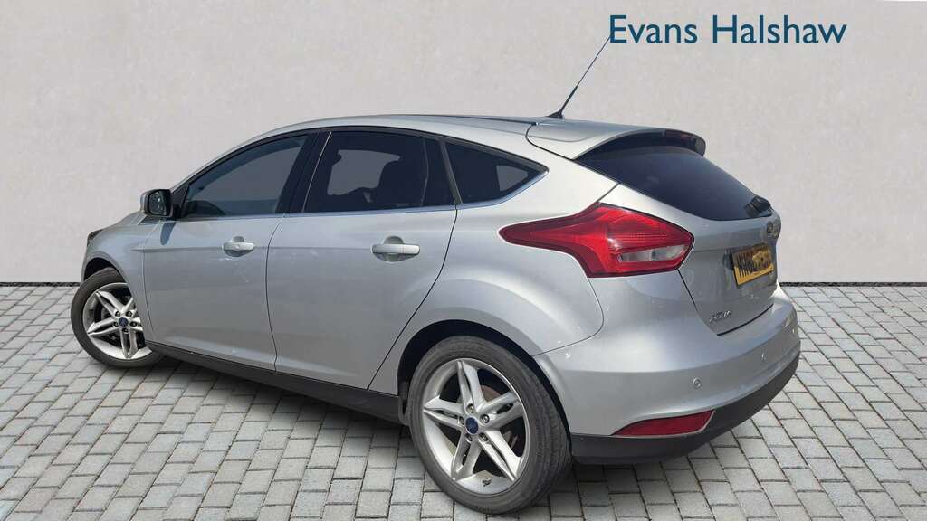 Ford Focus 1.0 Ecoboost 125 Titanium 2016 MW66FGM Silver #2