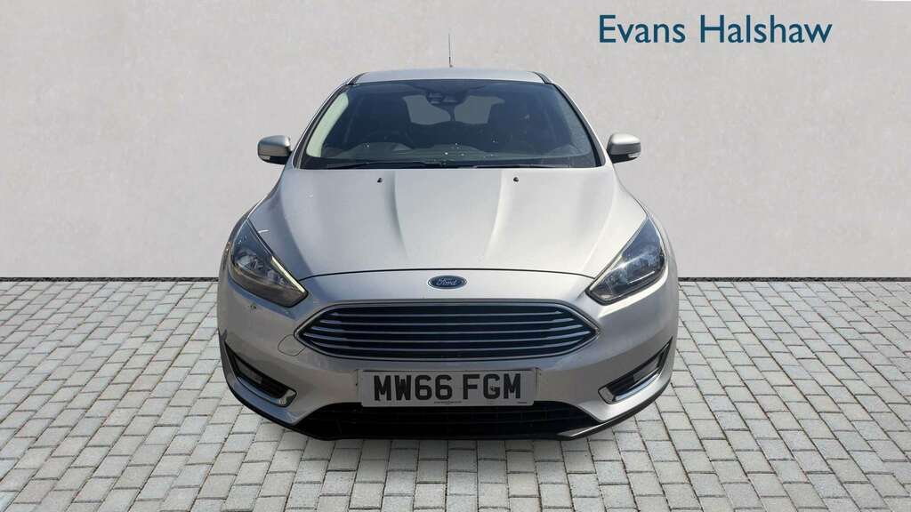 Ford Focus 1.0 Ecoboost 125 Titanium 2016 MW66FGM Silver #4