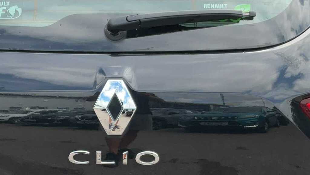 Renault Clio Clio Dynamique Nav 16V White #7