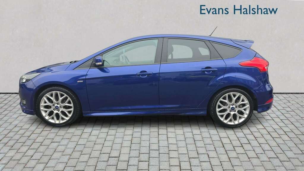 Ford Focus 1.5 Tdci 120 St-line 2017 BN67YKM Blue #2