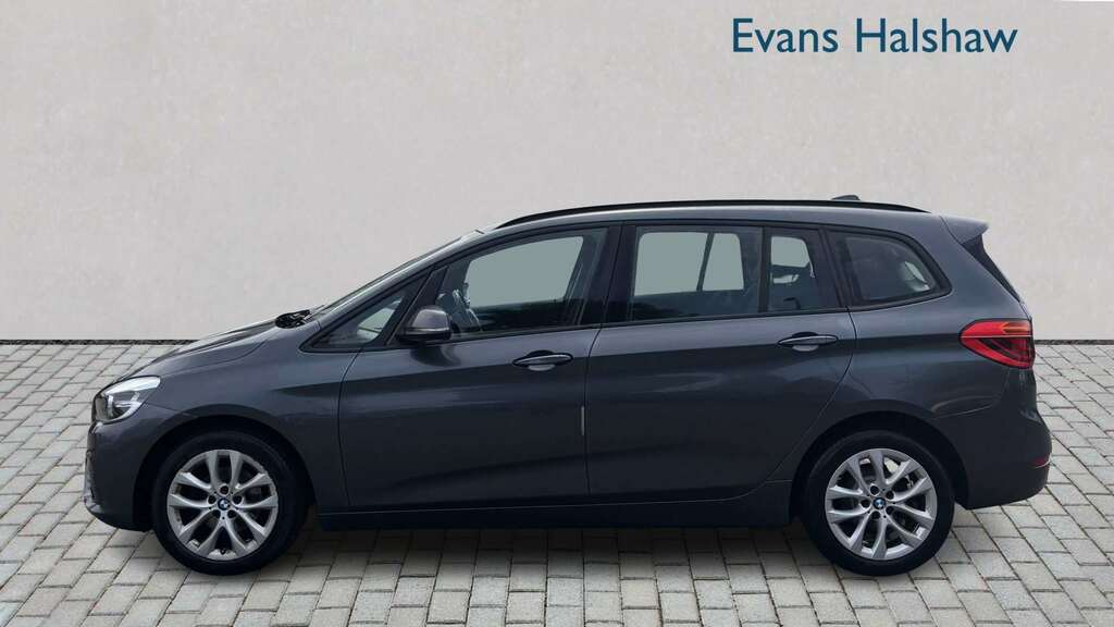 BMW 2 Series 216D Sport 2018 NG18VBV Grey #3