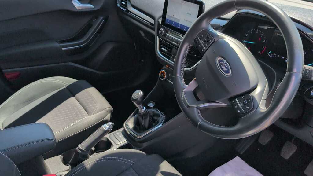 Ford Fiesta 1.0 Ecoboost 125 Titanium 2019 CL19HRP White #2