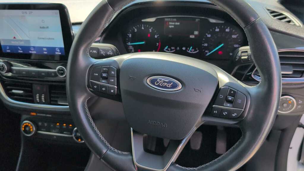 Ford Fiesta 1.0 Ecoboost 125 Titanium 2019 CL19HRP White #3