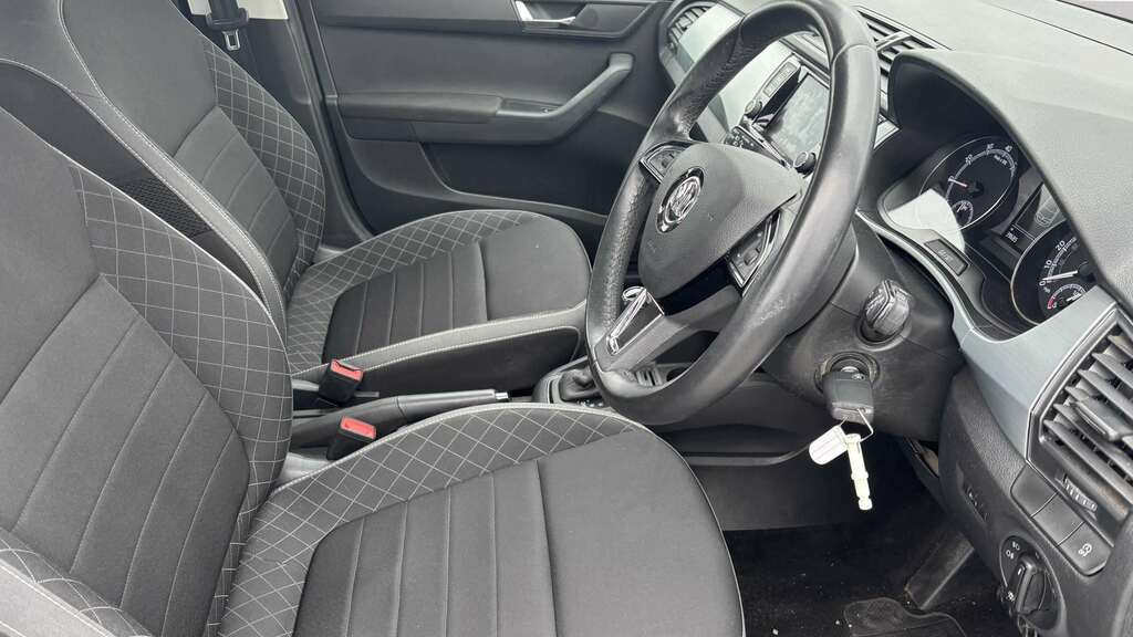 Skoda Fabia 1.0 Tsi 110 Se Dsg 2019 Grey #3