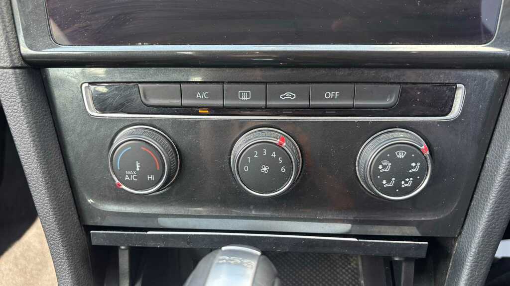 Volkswagen Golf Hatchback Grey #16